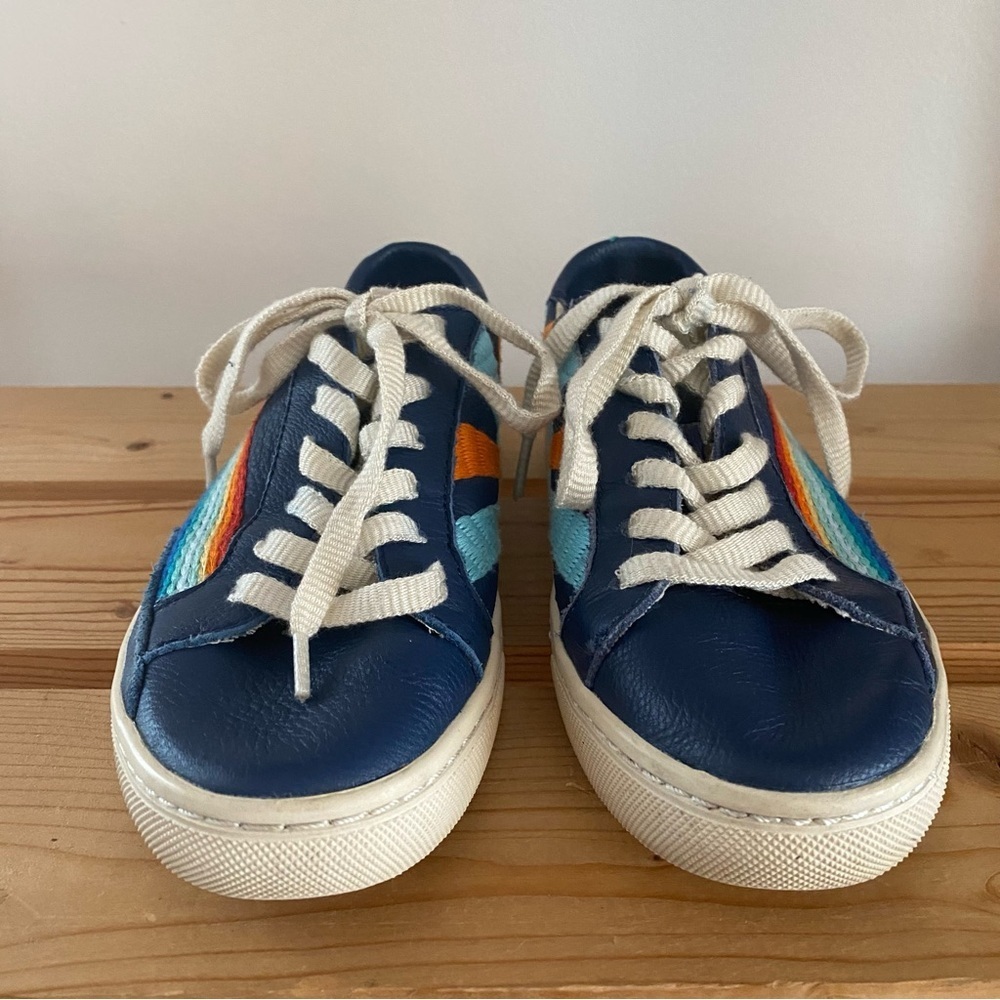 Soludos Blue Rainbow Wave Chill Out Embroidered Leather Sneaker 6.5 - Picture 6 of 15